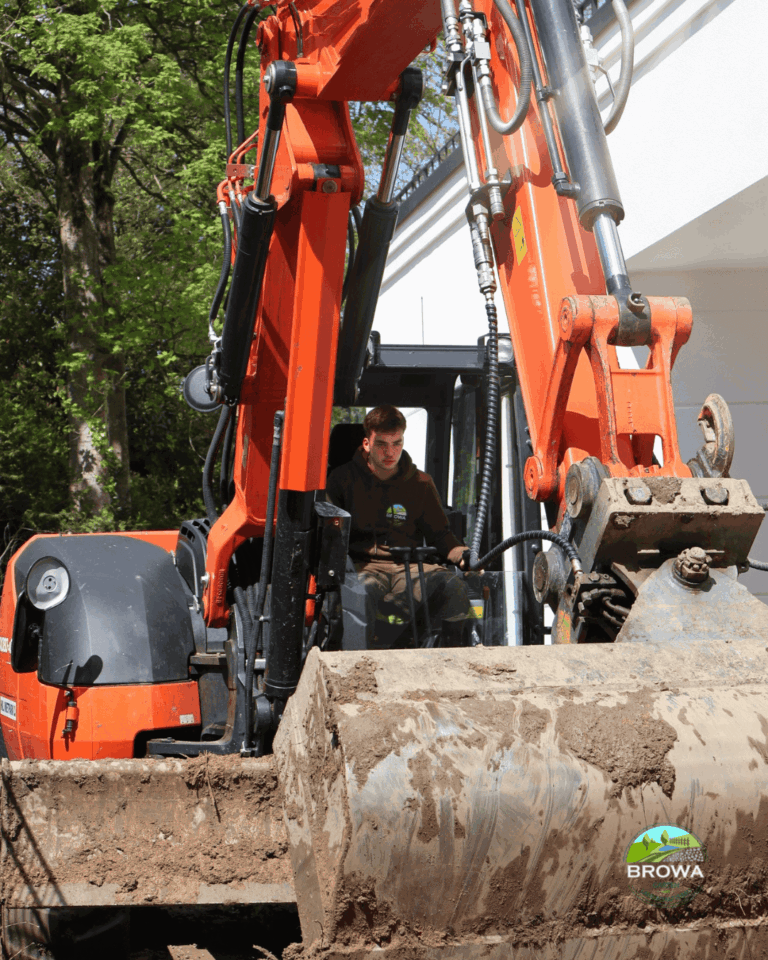 BROWA GALABAU mitarbeiter 45